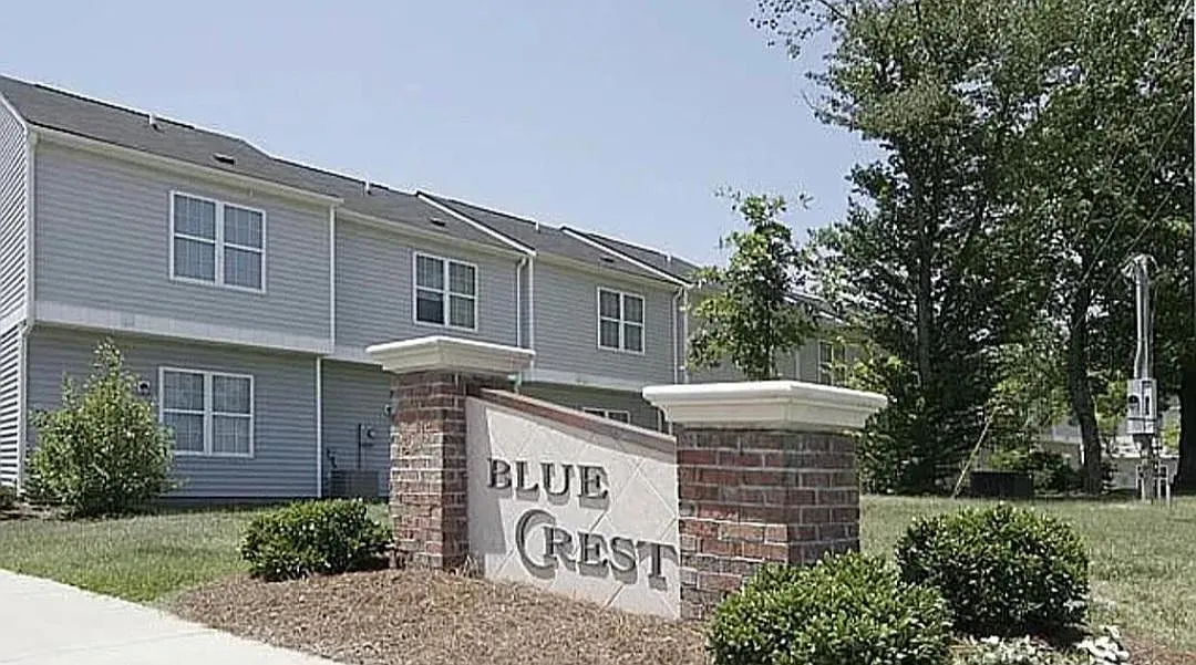 Blue Crest Ln, Durham — Photo 2
