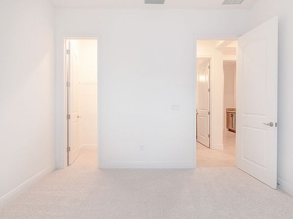 5th image of 13008 Bromborough Dr