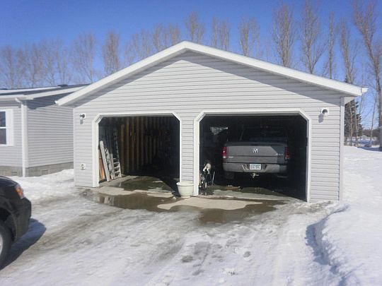 2nd image of 419 Herold Ct N