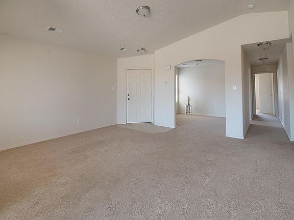 4th image of 730 Purple Aster Ave SW