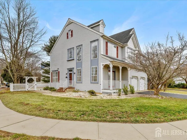 1 Marion Dr, Plainsboro, NJ 08536