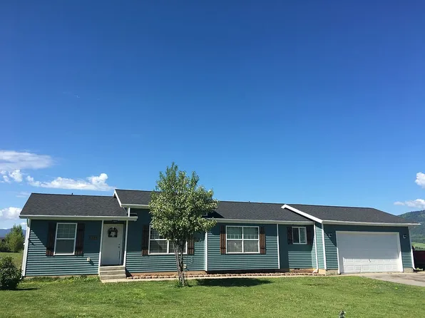 111 Spur Loop, Etna, WY 83118