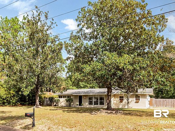 3rd image of 3101 Demetropolis Rd
