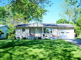 832 Ellery Ave, Jackson, MI 49202