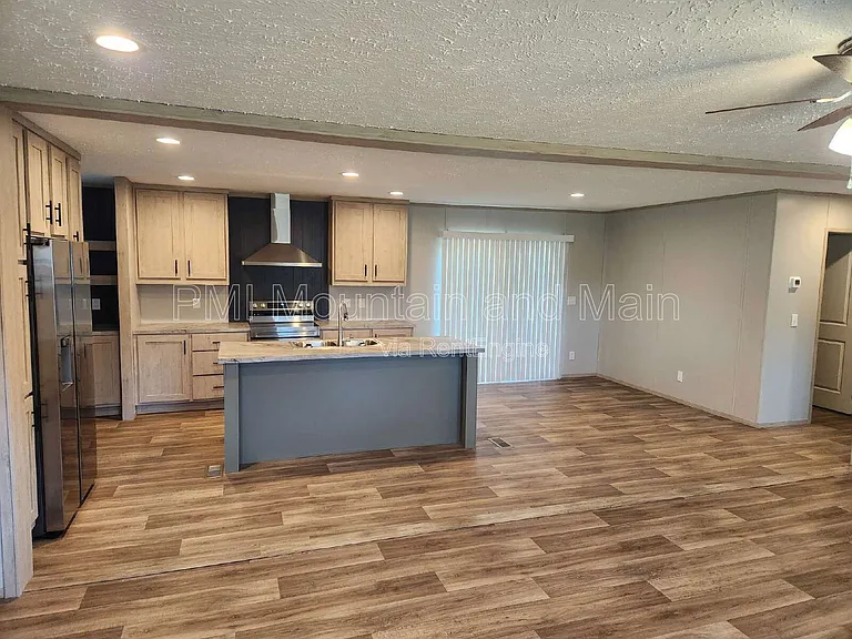 102 Indian Camp Branch Rd — Photo 6