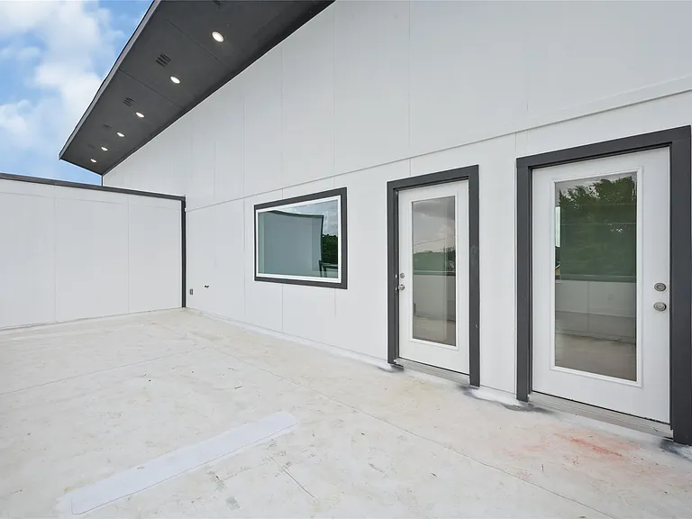 4602 Clay St #B — Photo 10