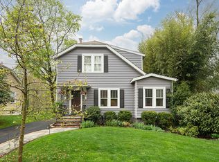 219 Village Rd, Green Village, NJ 07935