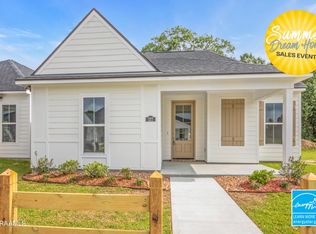 127 Grenadine Dr, Lafayette, LA 70506
