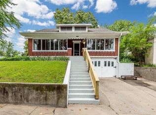 1403 6th St, Boonville, MO 65233