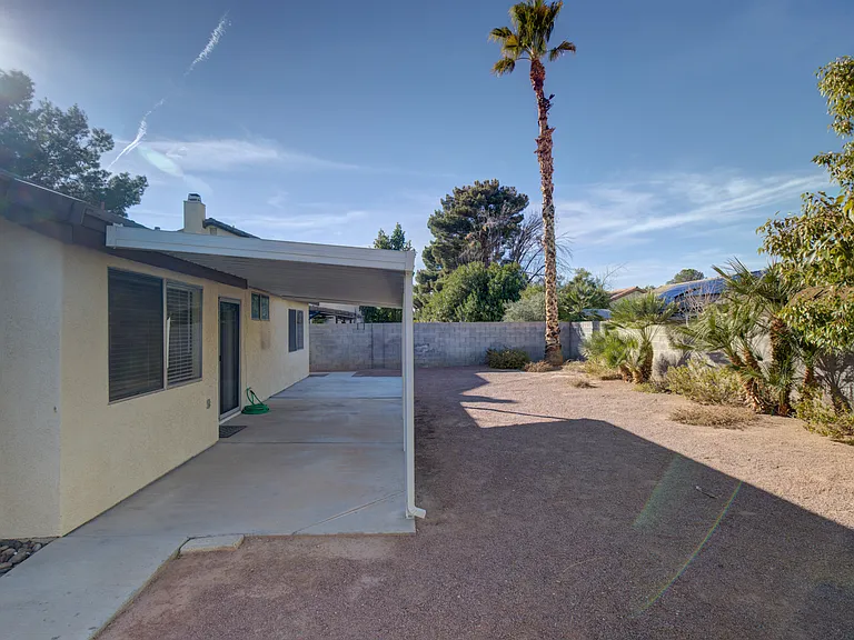 3134 Laurel Ave — Photo 19