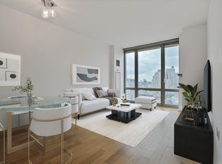 310 W 52nd St APT 15D, New York, NY 10019
