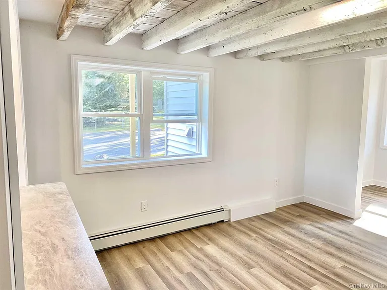 58 W Dorsey Ln #A — Photo 8