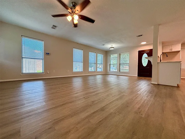 13019 Skyline Dr — Photo 5
