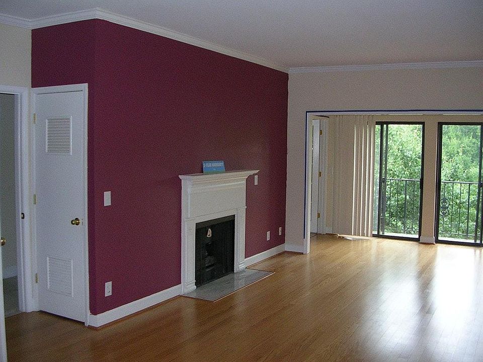 2nd image of 2921 Lenox Rd NE APT 414