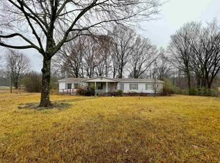 140 Ivy Dr, Oakland, TN 38060