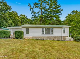 2353 Old Harriman Hwy, Harriman, TN 37748