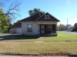 3130 Stevens Ave, Parsons, KS 67357