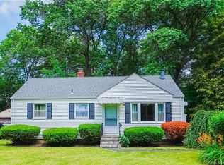 94 Goodwin Park Rd, Wethersfield, CT 06109