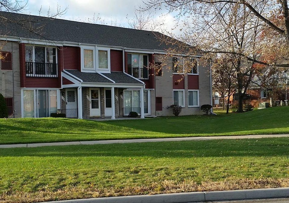 1st image of 103 Sunset Ln