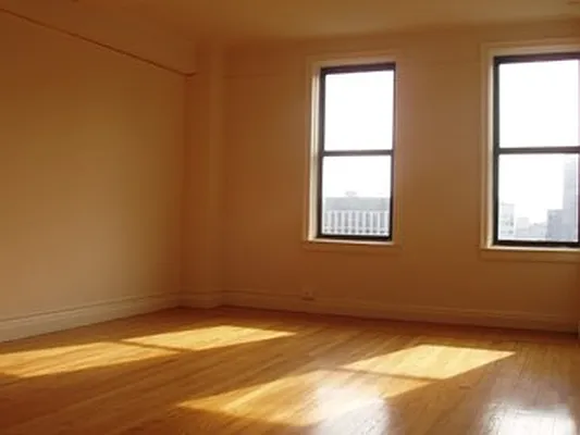 Rented by City Connections Realty | media 19