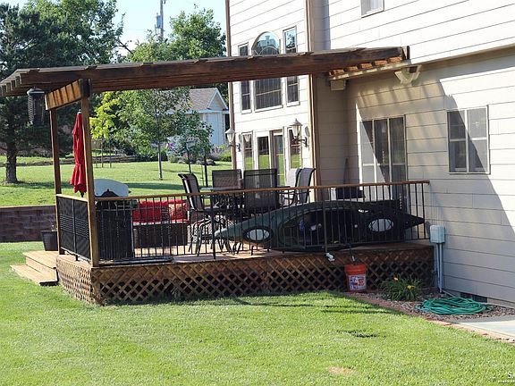 2nd image of 1814 Bluestem Ln