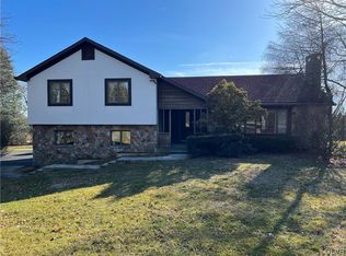2790 Columbus Blvd N, Whitehall Township, PA 18069