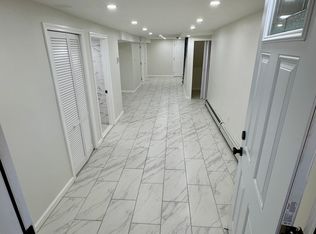 8 Metcalfe St #BASEMENT, Staten Island, NY 10304