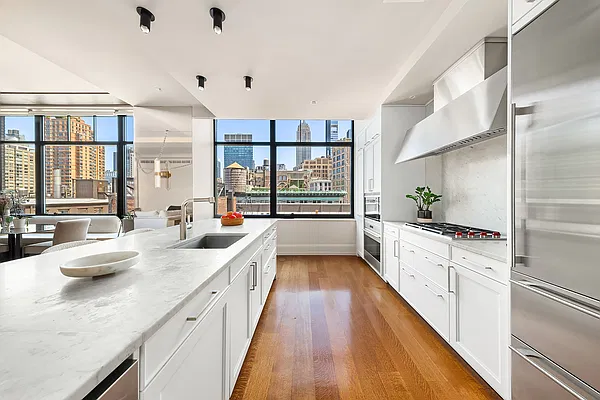Kitchen, photo 1