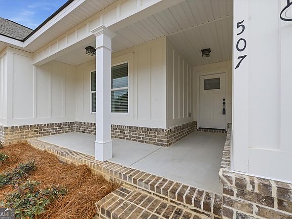 2nd image of 507 New Hope