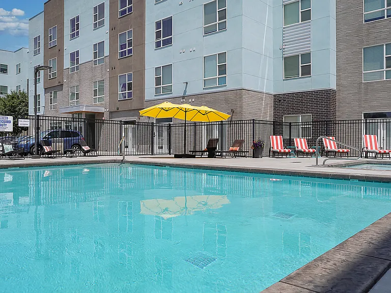 West Station Apartments — Photo 15