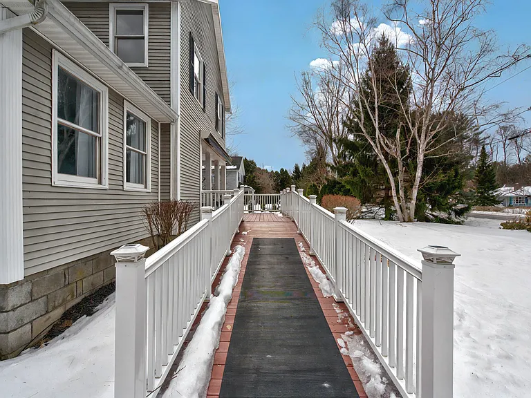 179 Northern Pines Rd — Photo 3