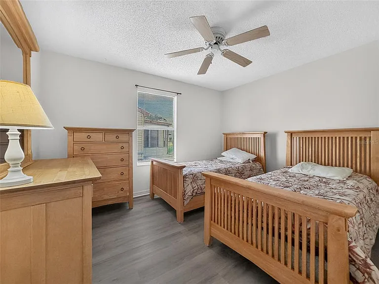 1222 Santos Pl — Photo 16