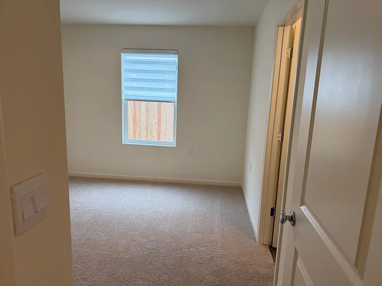 663 Skyler Ln — Photo 25
