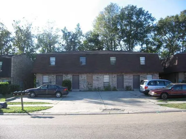 107 Rue Royale APT A, Lafayette, LA 70507