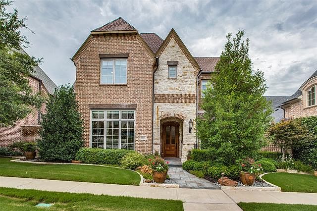 1st image of 6833 Bonaparte Ct