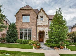 6833 Bonaparte Ct, Plano, TX 75024