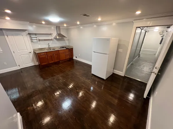 1528 36th Ave #A, San Francisco, CA 94122