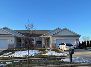 103 Maria Ln, Cottage Grove, WI 53527