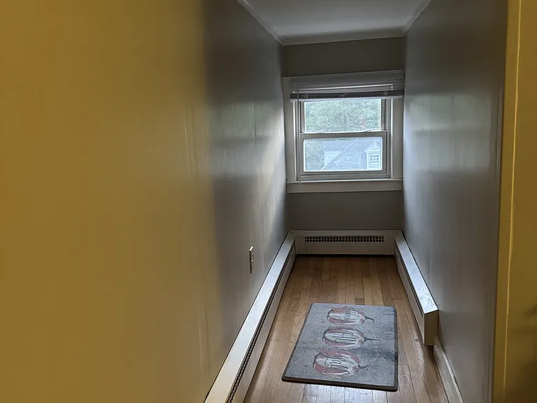 25 Hillside Ave #5 — Photo 4