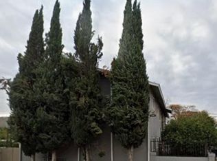 609 N College Ave APT 202, Fresno, CA 93728