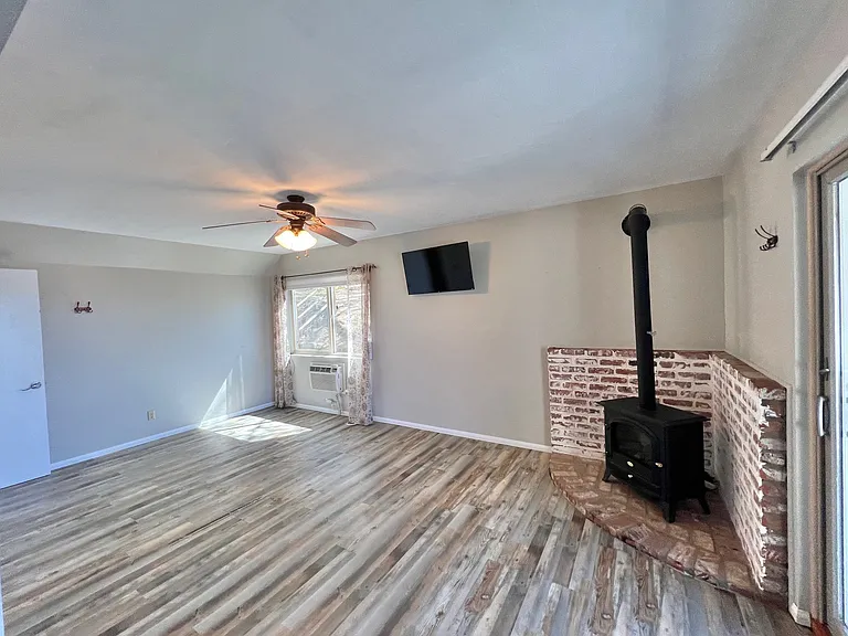 27030 Oakflat Dr — Photo 7