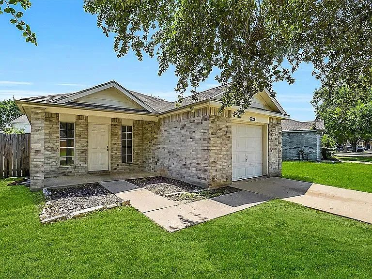 6222 Cottage Pines Dr — Photo 2