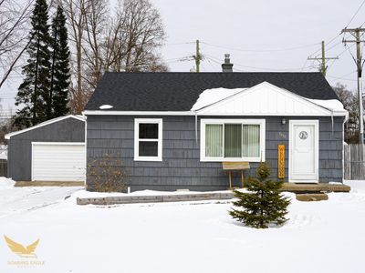 5410 Vincent Ave, Waterford, MI, 48327