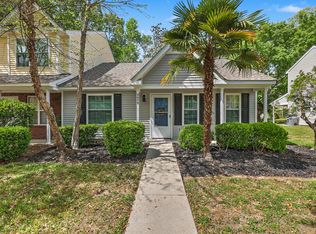 8059 Shadow Oak Dr, Charleston, SC 29406