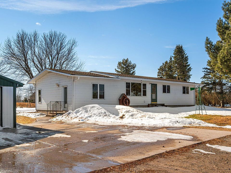1st image of 2565 195th Ave