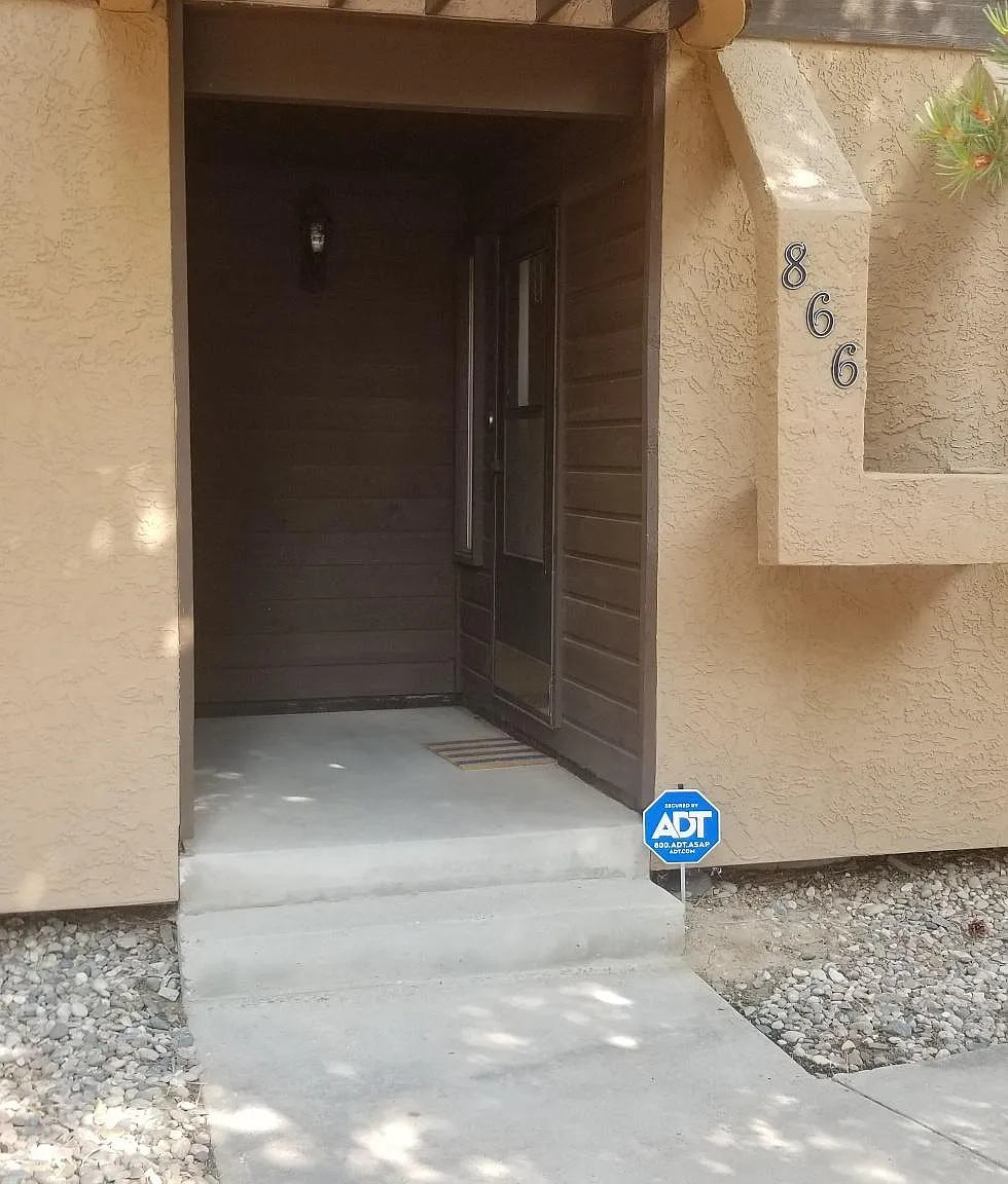 2 bed, 1571 sqft, $1,650 — Photo 4