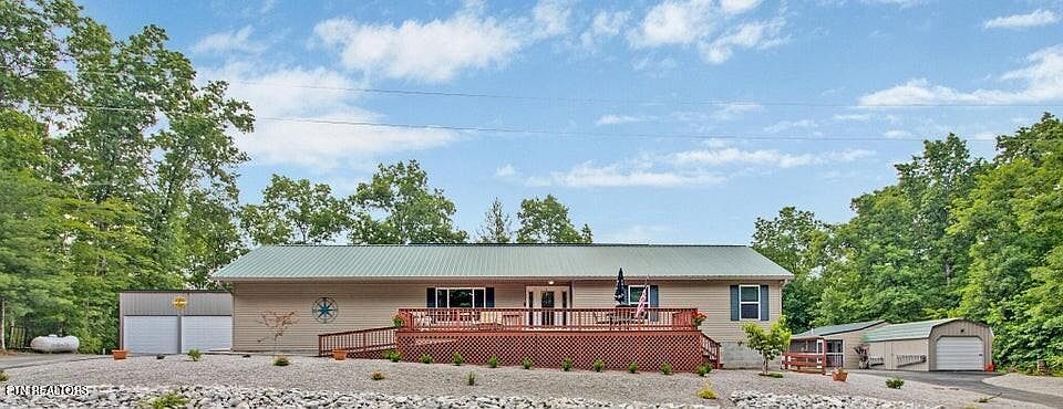 1st image of 400 Georgee Rd
