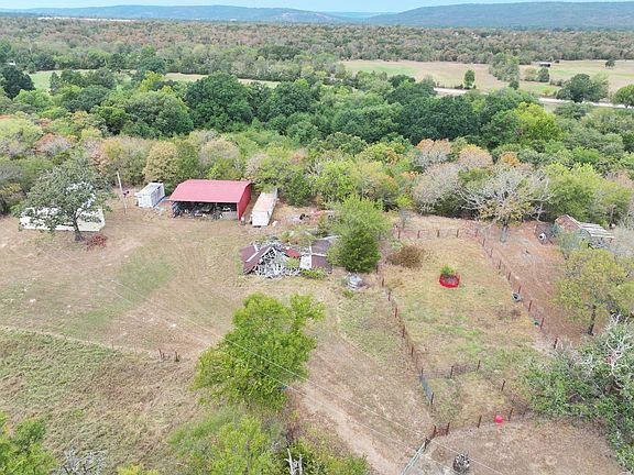 5th image of 427754 E 1810th Rd