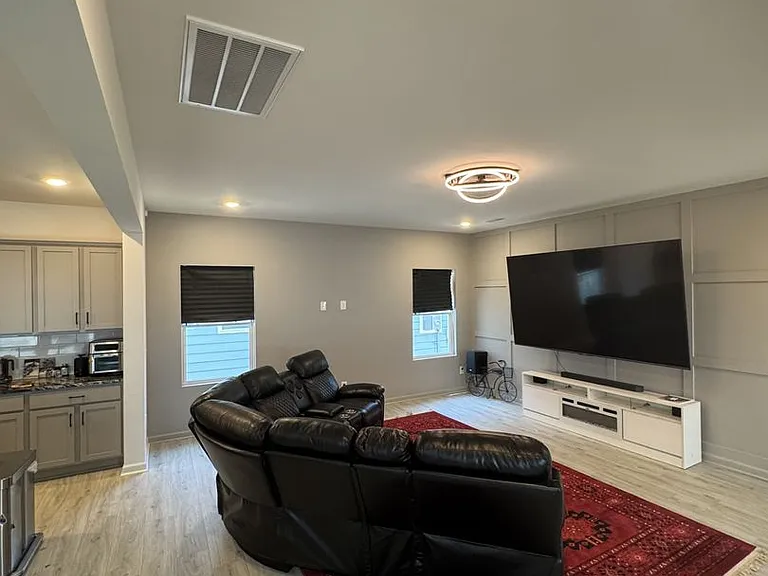 495 Switch St — Photo 12