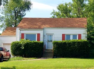 1635 Maple Ave, Downers Grove, IL 60515